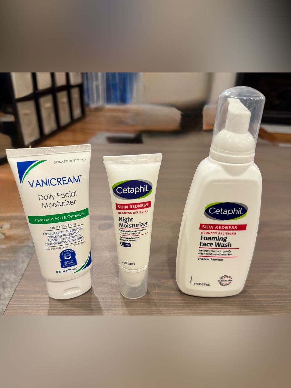 Trio of AM/PM Moisturizer and daily face wash for sensitive red skin